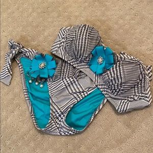 Betsy Johnson Women’s Two piece Swimsuit